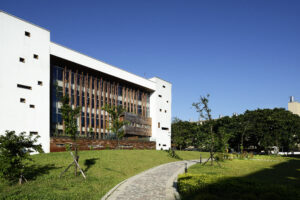 Taoyuan Public Library Longgang Branch